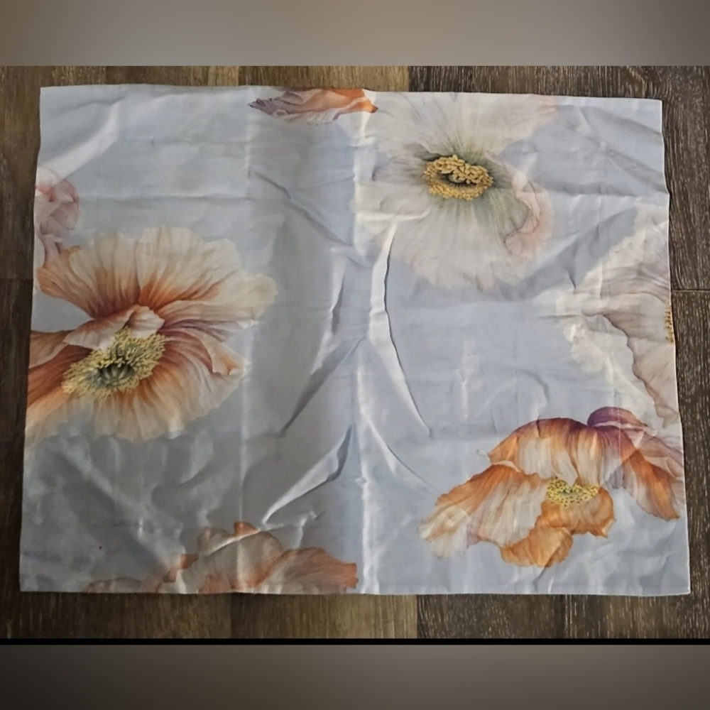 Schlossberg Multi-color Floral Sham Standard 21 X 16 In NWOP